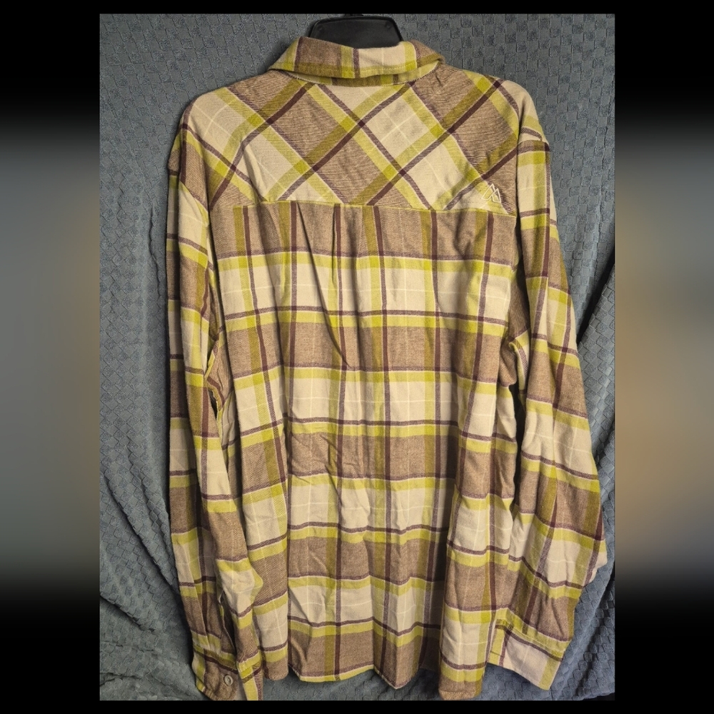 Alpine Design Button-Up Shirt - Picture 6 of 11